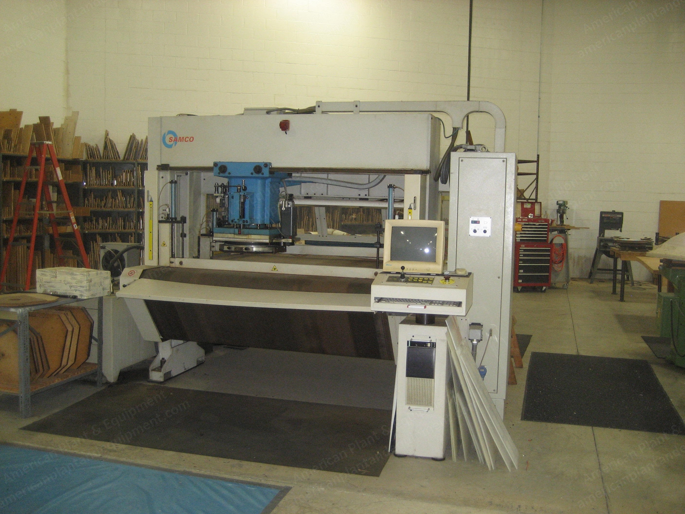 Samco, Quasar 2130, 1998, 30 Ton Capacity, 82x22 Inch Cutting Bed, Siemens PLC Control