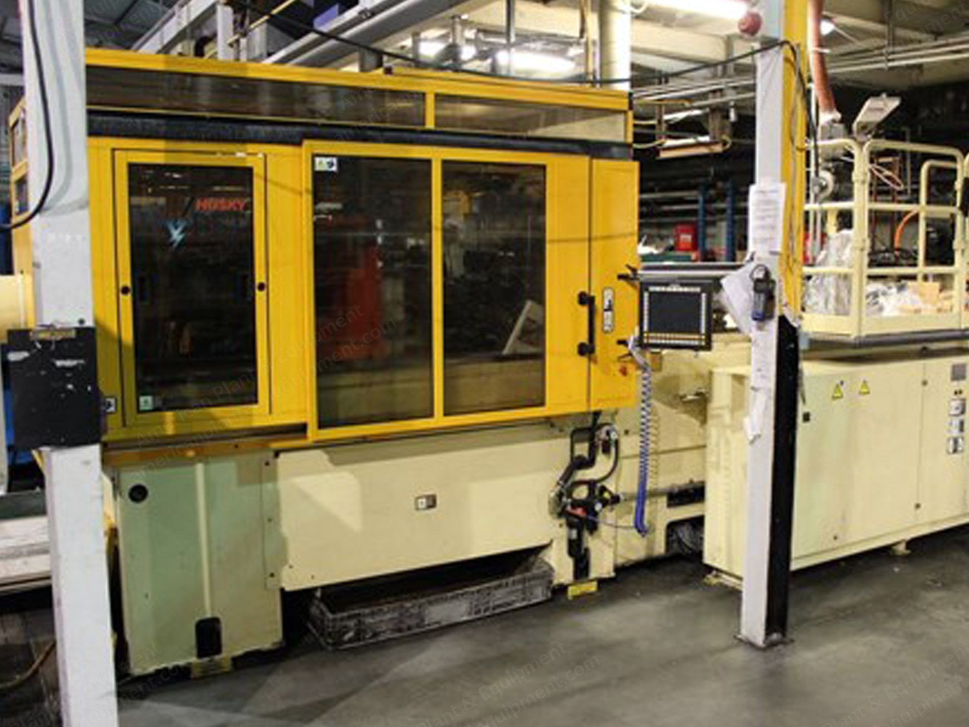 Husky, HyPET 90, 2008, 90 Ton, 16 Cavity, PET Preform Injection Moulding System