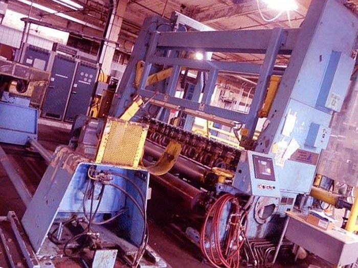 Langston, 304 Speedmaster, 2002, 138" Wide, 4000 FPM, Two Drum Slitter Rewinder