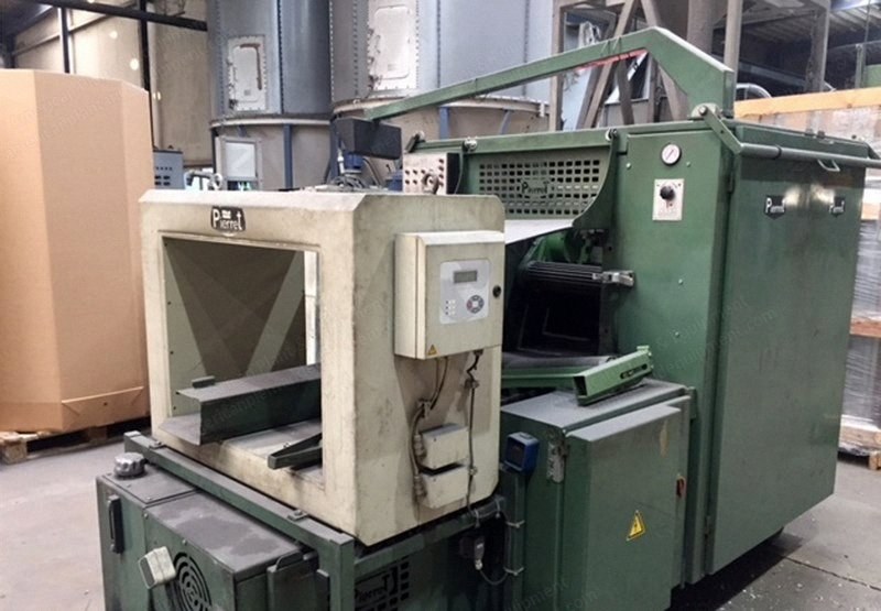 Pierret, CT 60-20, Guillotine Cutter, with Feeding Belt