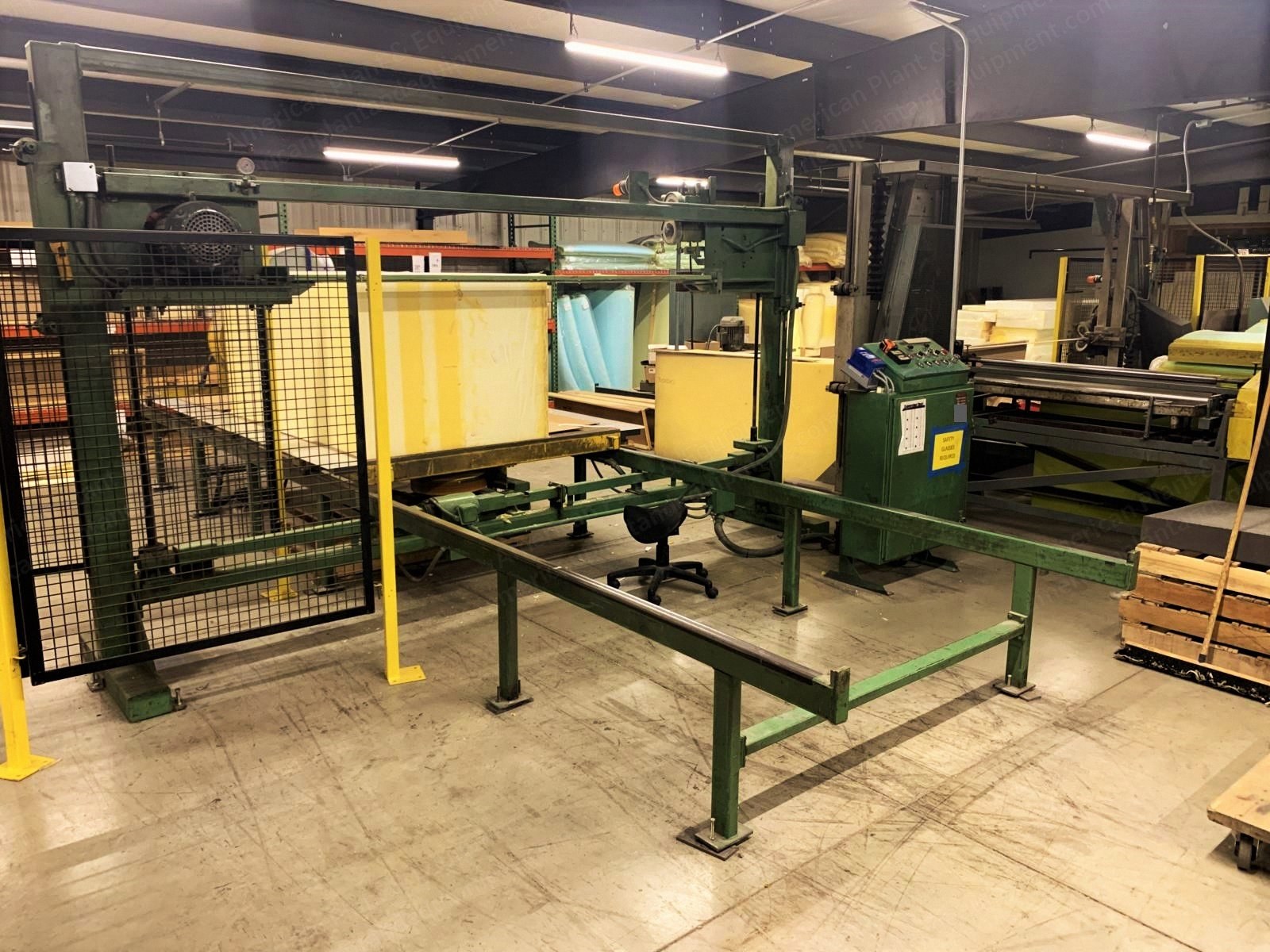 Femco, 2A6, Horizontal Foam Saw, 78.5" Table Width, 90" Blade Guide Width