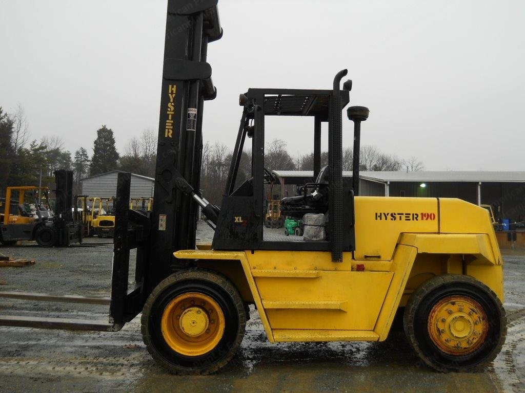 Hyster, H190XL, 2001, 19,000 lbs Capacity, Diesel, 212 Mast, 8ft Forks, Side Shift