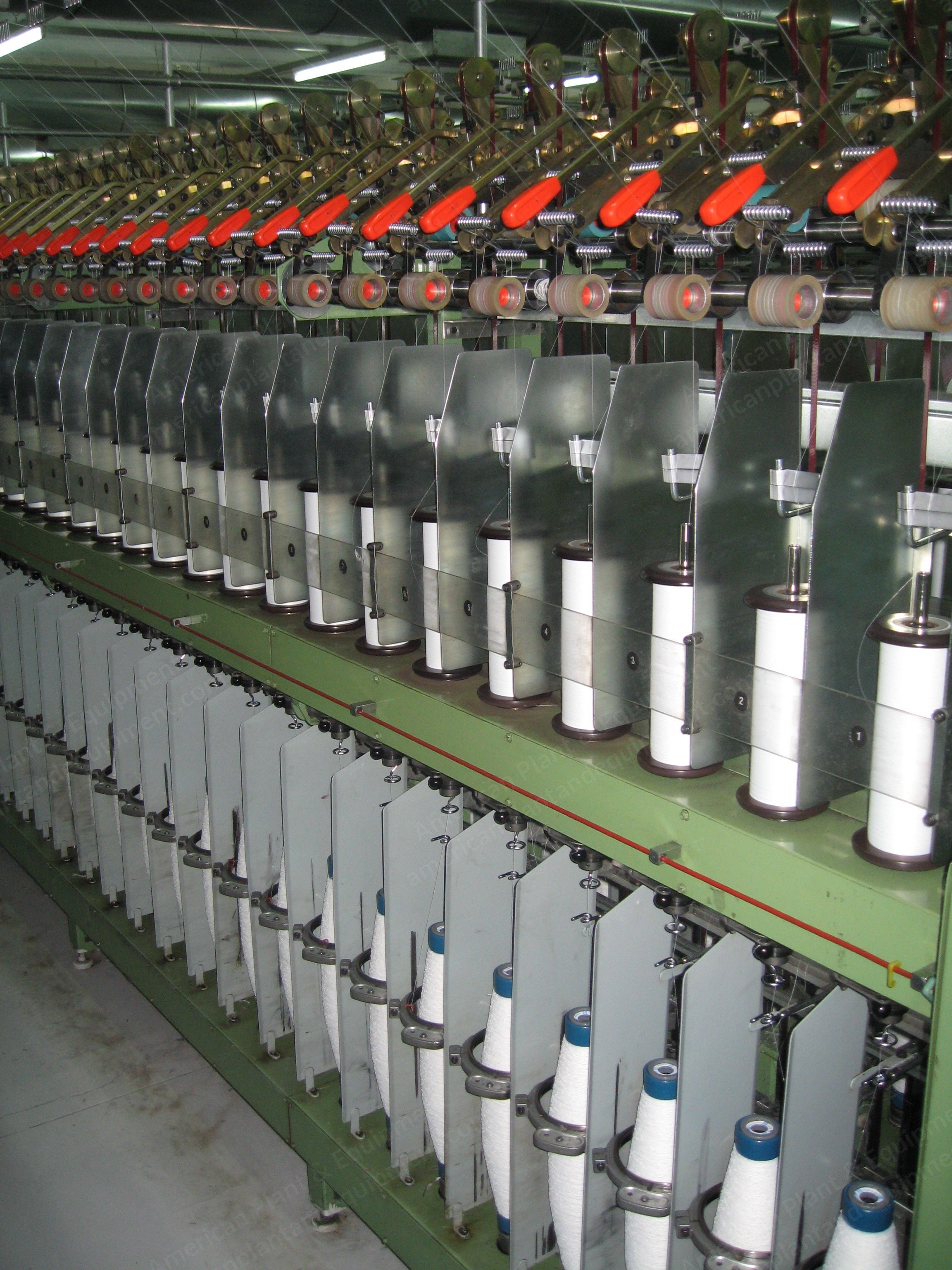 Lezzeni Fancy Yarn Machine, 1997, 192 Positions, 4 Yarn Possibility, 230/400V