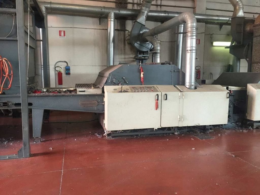 Italiana Rigenerazione Tearing Plant, 1000mm Working Width, 1990, 5 Drums, 150 Ton Bale Press