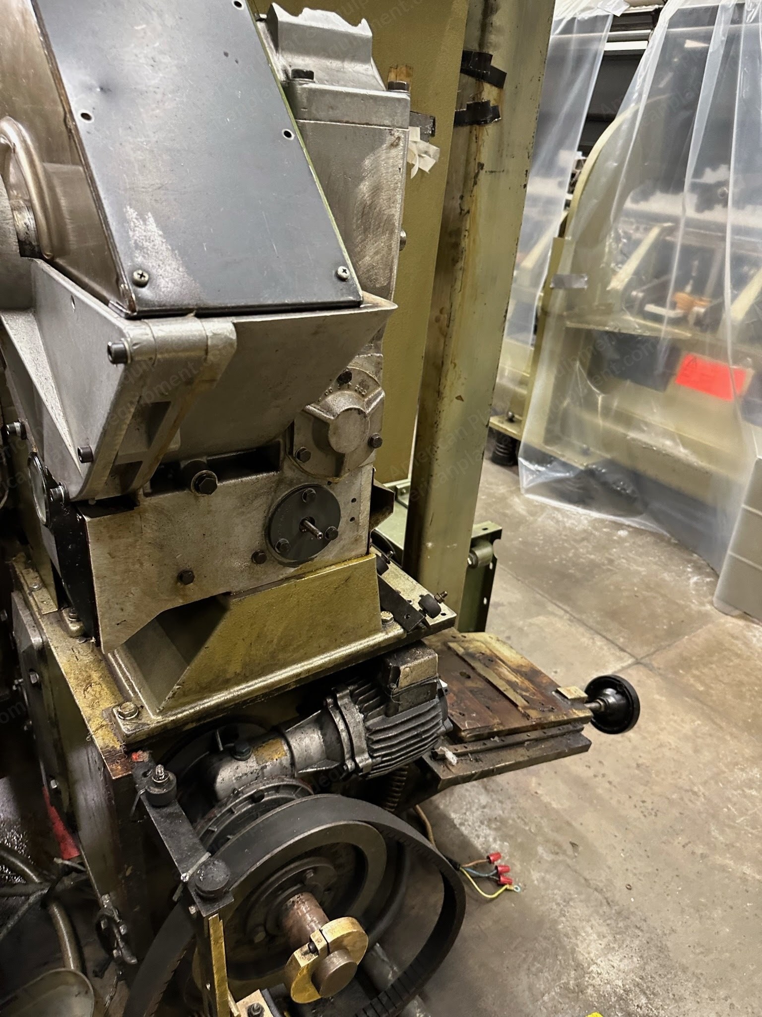 Karl Mayer, RSE4N3K, Raschel Machine, Gauge 32, 170 Inches Width