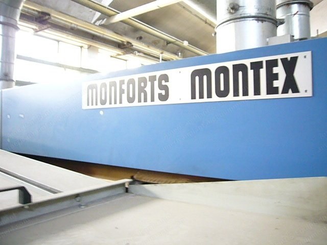 Monforts, 1999, 2400mm Working Width, 8 Chambers, Gas Heated, Mahlo Weft Straightener