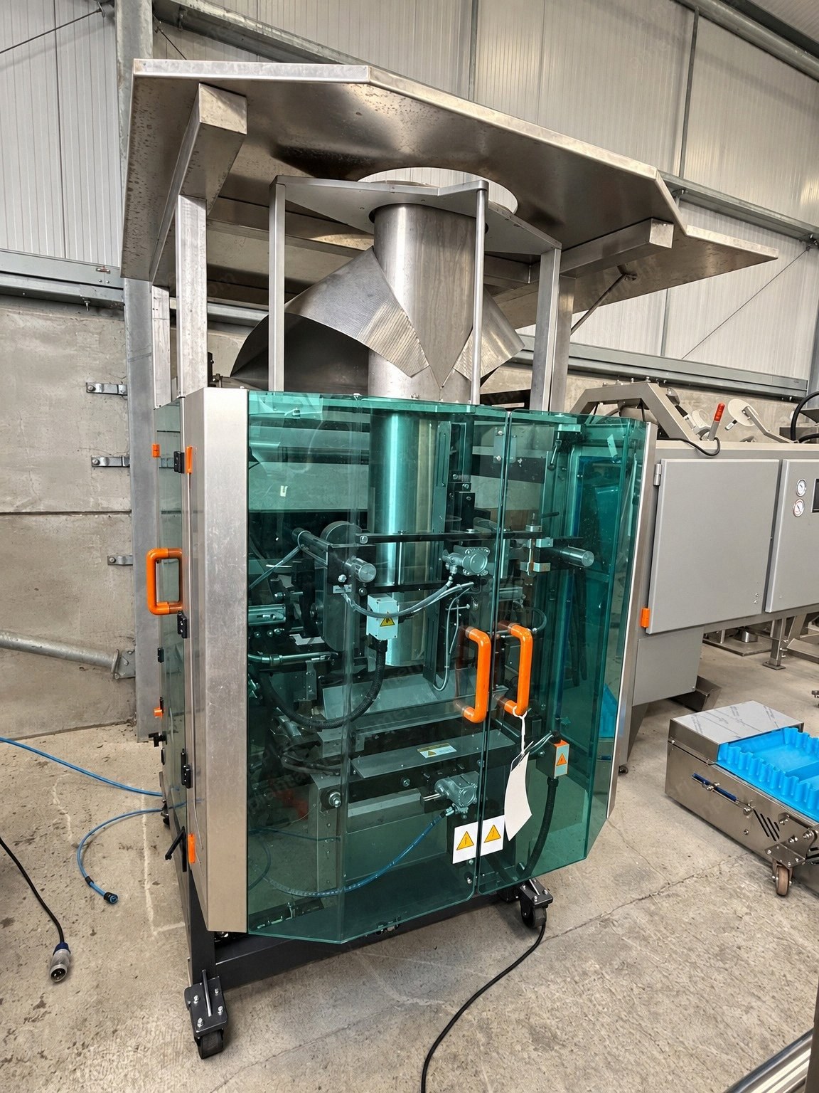 NovaStar, FC147, 2021, Vertical Form Fill and Seal Packing Machine, Stainless Steel