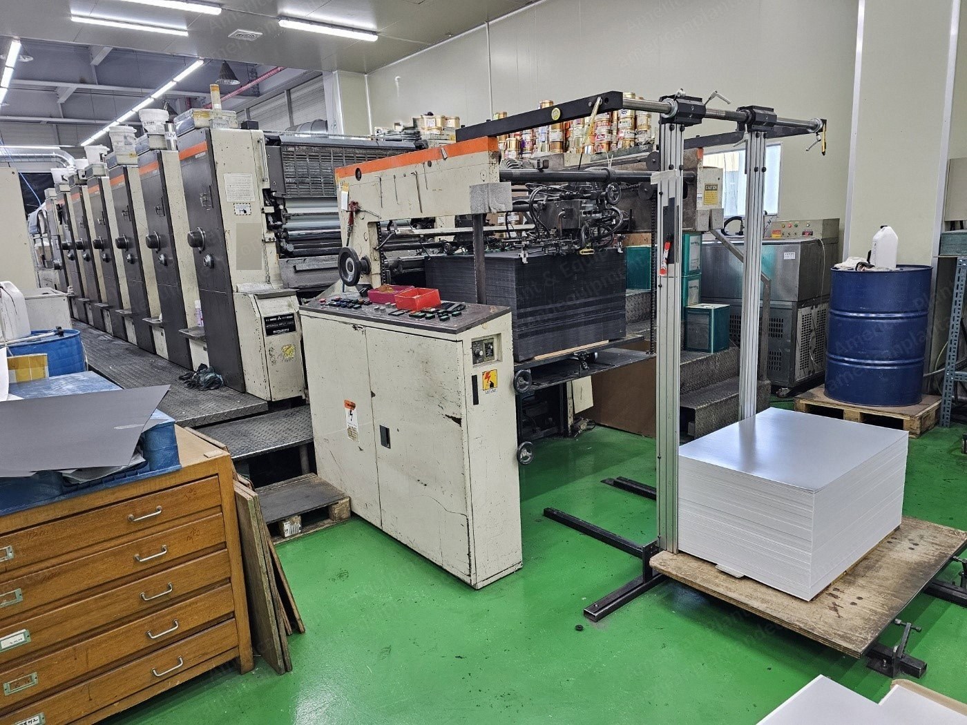 Mitsubishi, 3F6 LX, 1993, IR Dryer, Quick Action Clamps