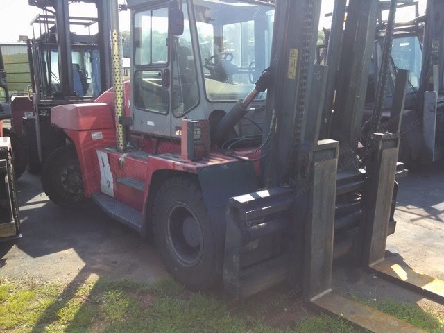 Kalmar, DCE140-6, 2008, 30000 lbs Capacity, Diesel, Two Stage Mast, 8' Forks