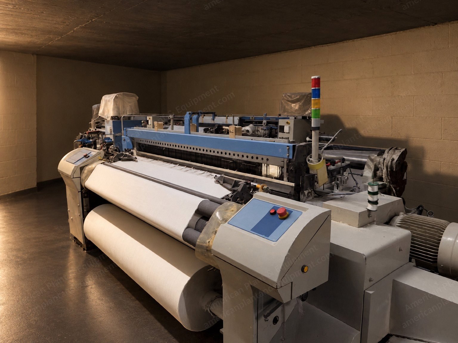NovaStar, WM433, Airjet Loom, 2023/2024, 190cm Width, 2 Feeders, 6 Frames