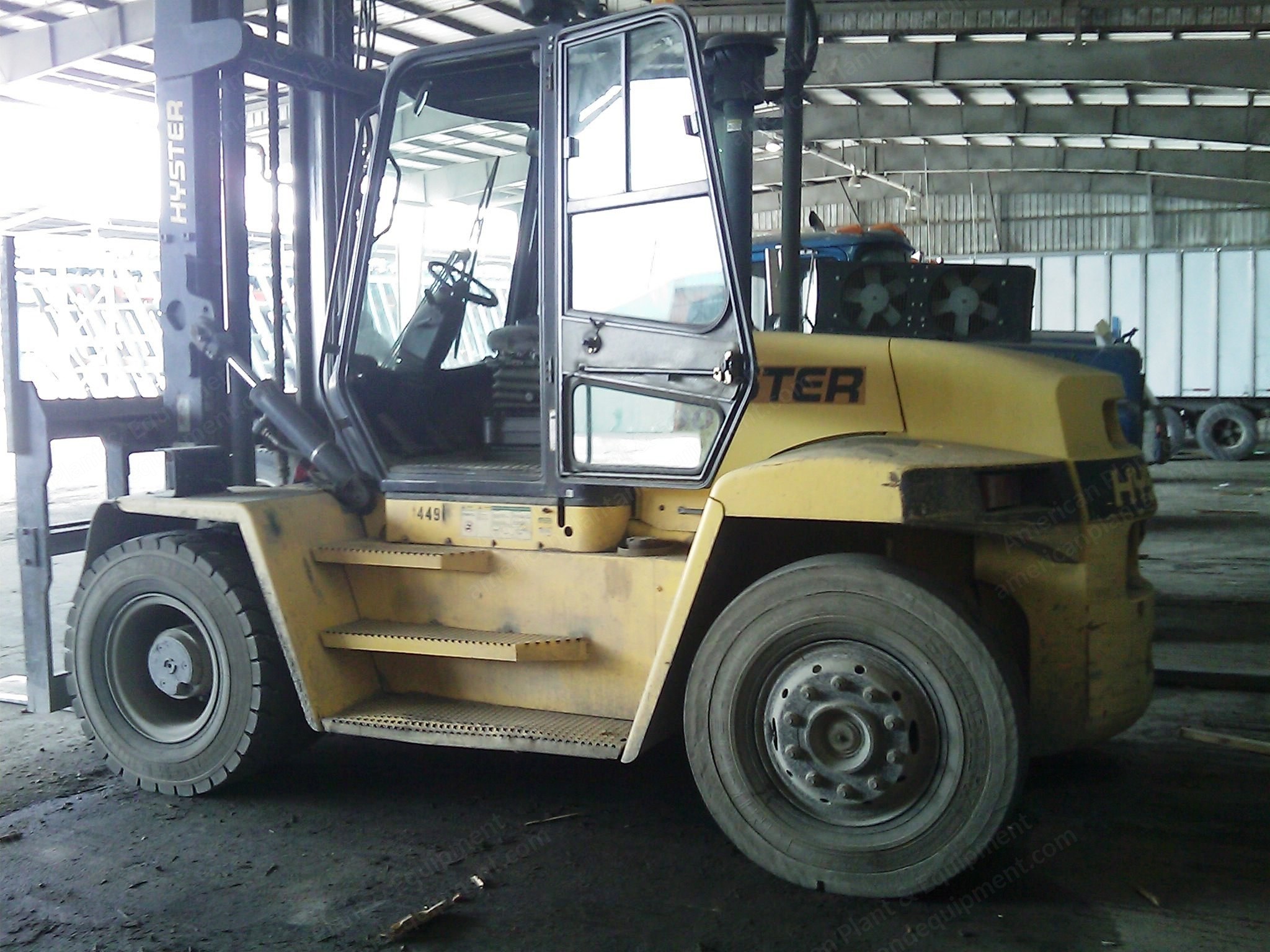 Hyster, H190HD, 2003, 19,000 lb Capacity, Cummins Turbo Diesel, 163"/212" Lift, Side Shift, Full Cab
