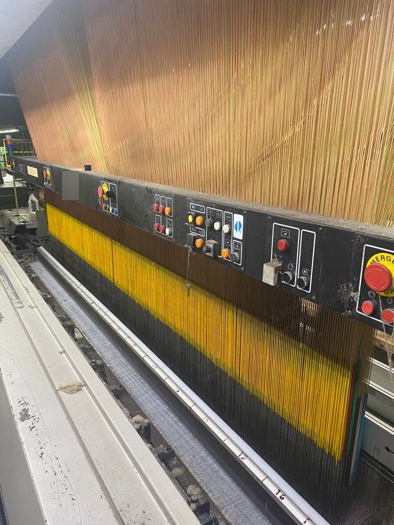 Van de Wiele, CRT-82, 1999, Carpet Loom, 4200mm Width, 6/8 Colors