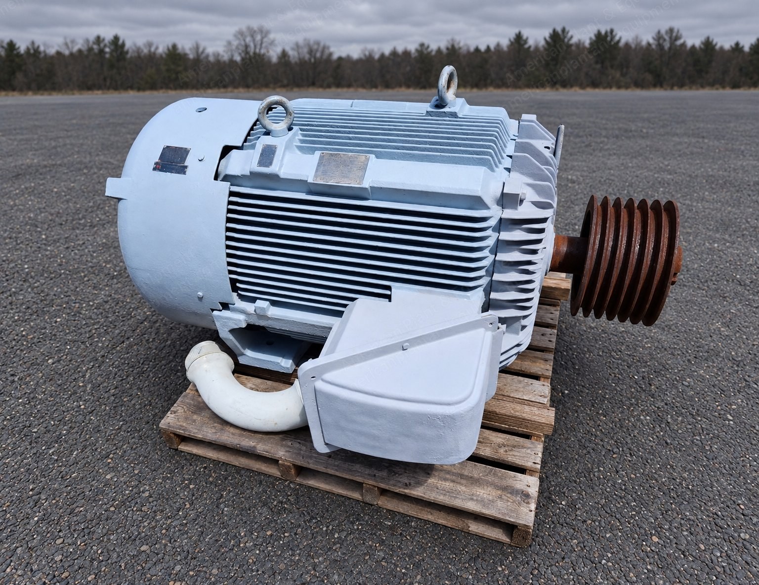 TECO, AEEAHD, 300 HP Electric Motor, Mill and Chemical Duty, 1,785 RPM, 460 V, 3 Phase, 60 Hz, TEFC, Frame 5007C, NEMA Design C