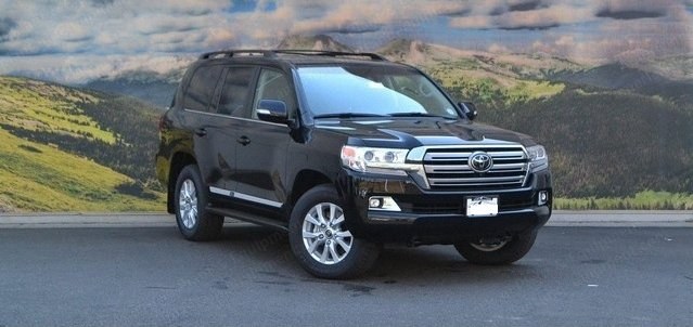 Toyota, Land Cruiser Base, 2016, V8 Engine, 8-Speed Automatic, Midnight Black Metallic