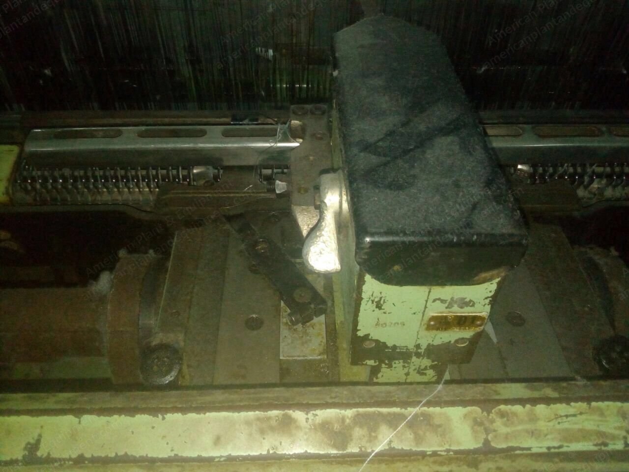 Sulzer, P7100, 153" Width, 6 Heald Frames, 8 Levers, Side and Center Tuckers