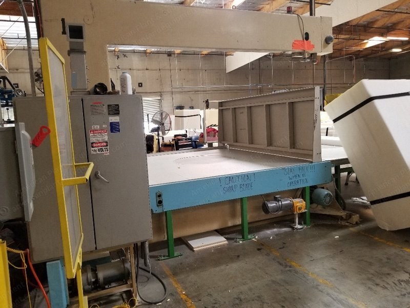 Baumer, ISM, 102x108" Table, 53" Blade, Foam Saw