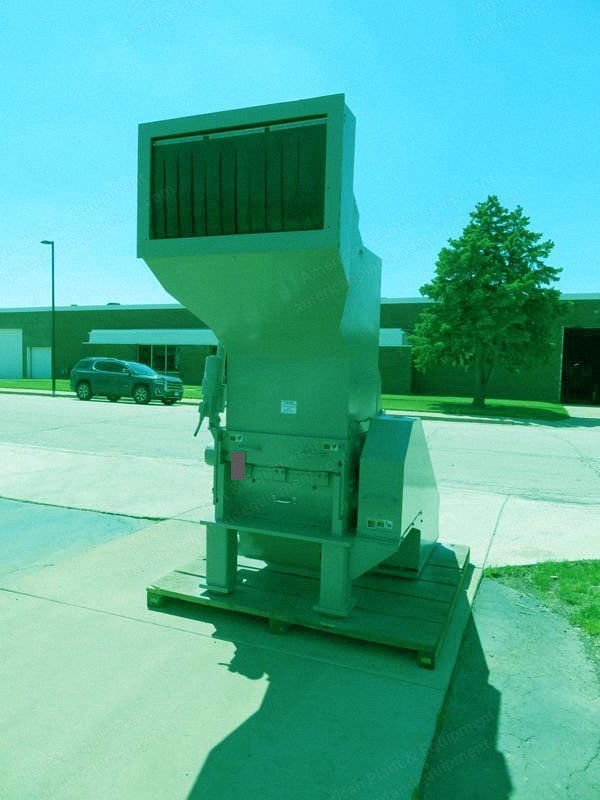 Conair, HD-2028, Granulator, 20x28 inch Feed Throat, 3 Knife Rotor, 50 HP