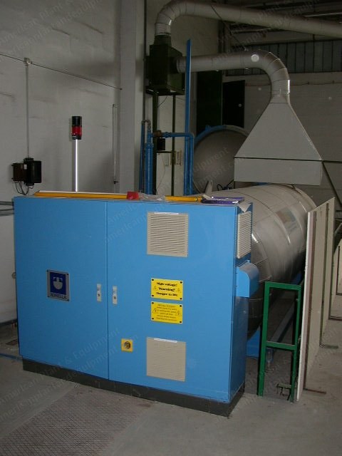 Xorella, Contexxor, 2002, 4500x1400mm, Yarn Steamer
