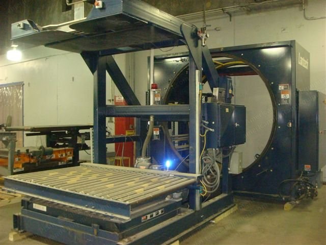 Lantech, LR-9000, 2000, 90" Ring, 30" Film Roll Carriage, Power-Thru Conveyor