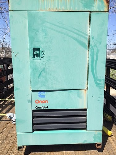 Onan, 100NEBA, 1994, Natural Gas Generator, 100kW, 480V, with Load Bank and ATS
