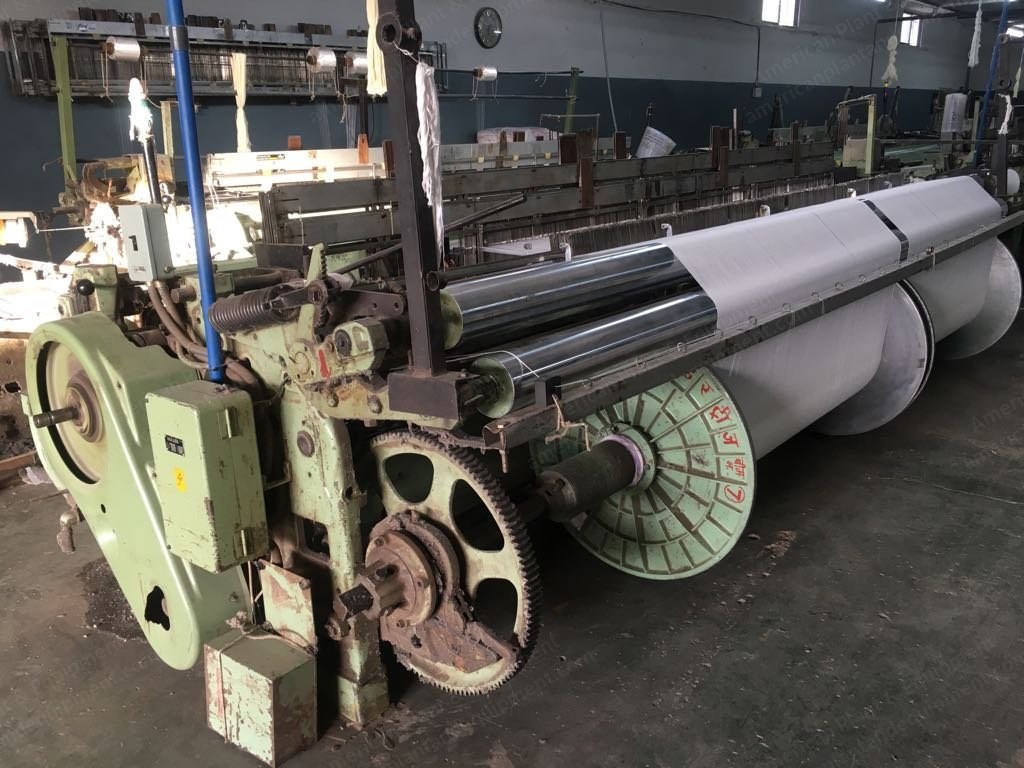Sulzer, TW11, 3900mm Width, 6 Frames, KT Dobby, Single Color Projectile Loom