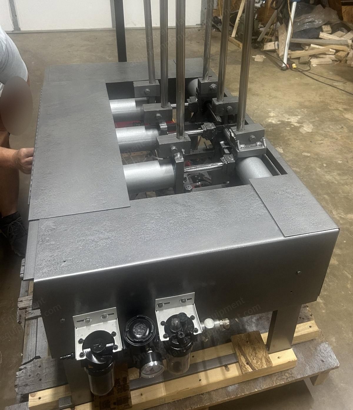 Bar Cushion Machine, Rebuilt, Pneumatic, 100 PSI