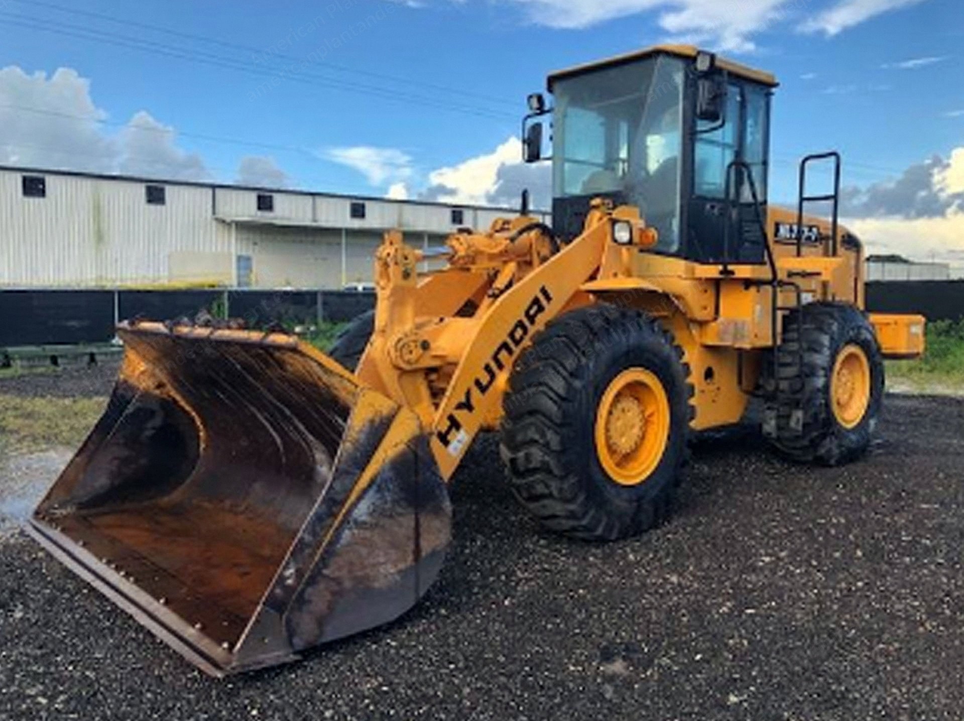 Hyundai, HL757-7, 2006, 3.25 Yard Capacity, 173 HP Cummins Engine, 30400 lb Operating Weight
