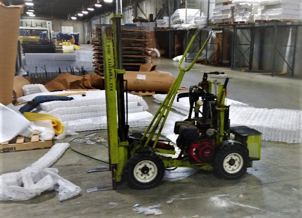 Forklift for Innerspring Bales, Gasoline Powered, 1000 lbs Capacity