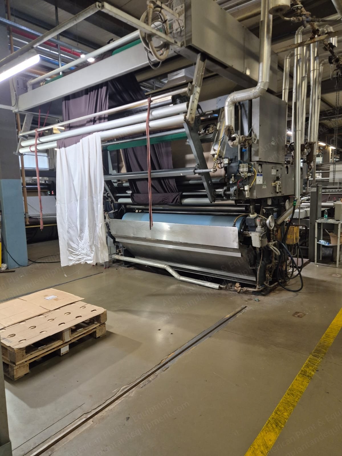 Bruckner, SF-24/3-0, 2004, 2500mm Width, Gas Heated, Relaxing Conveyor Dryer