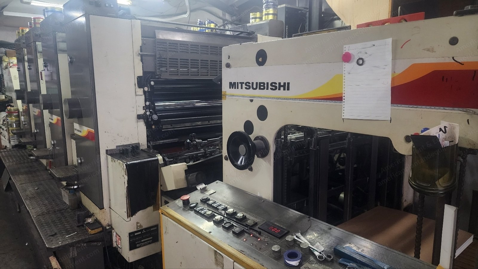 Mitsubishi, 2F4, 2004, 4 Colors, 820x560mm, Semi APC