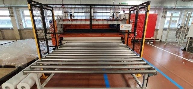 Dolphin Pack, Ander Roll Basic, 2012, Width 3300mm, Max Mattress 2200x2200x350mm, 2 Pieces/Minute