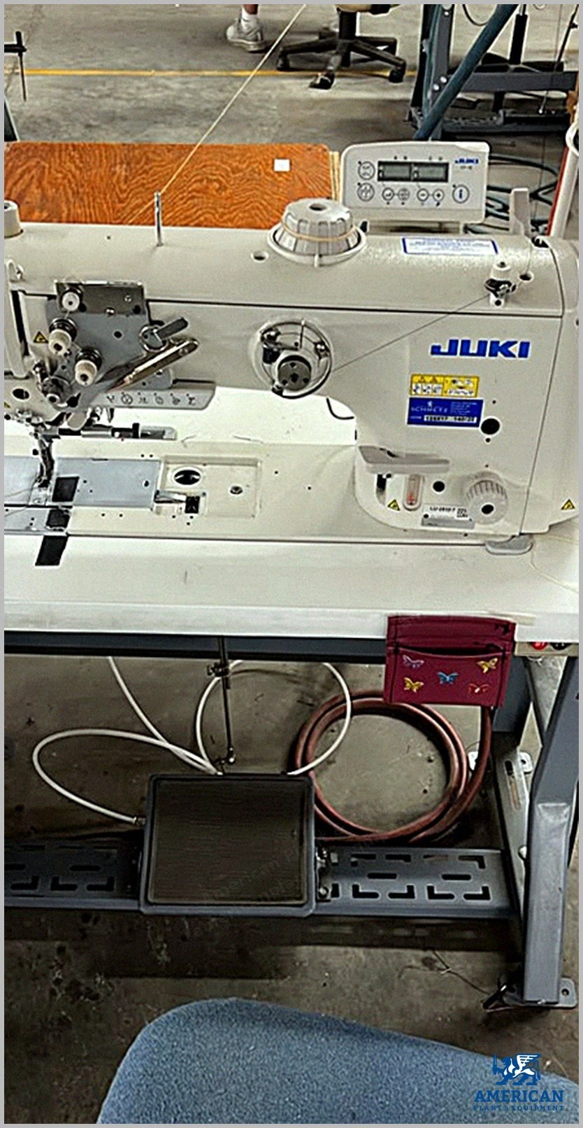 Juki, LU-2810-7, Single Needle Industrial Sewing Machine, Direct Drive Motor, CP-18 Control Panel