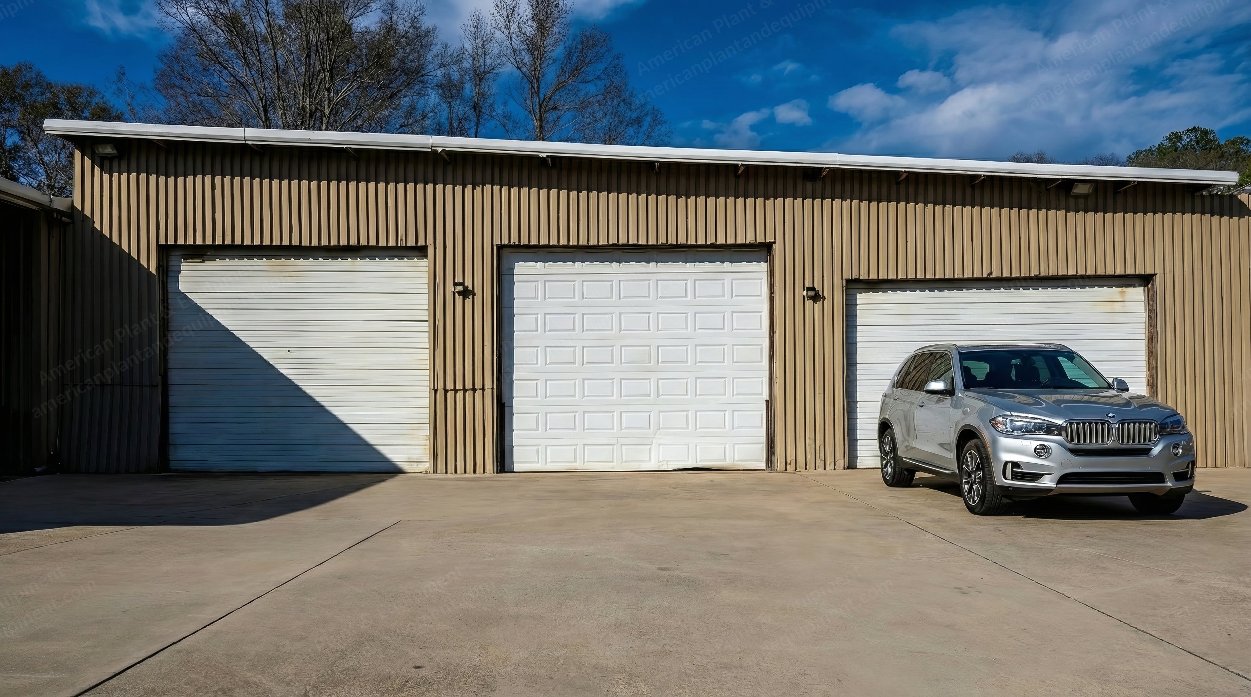 Warehouse and Shop Space for Rent, 6000 sq ft, 60x100 ft, 13-15 ft Clear Height
