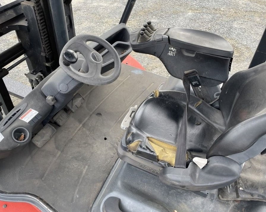 Linde, H80D-900, 2015, 17500 lbs Capacity, Diesel, 118/132" Std Mast