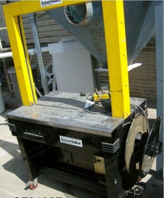Interlake, M, 1988, Box Strapper, 26x33 Inch Table, Foot Actuated