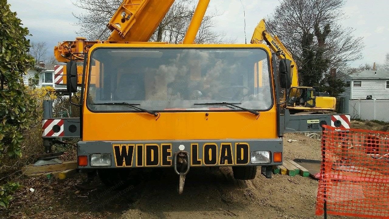 Liebherr, LTM 1160-2, 2001, 200 Ton Capacity, 197 Foot Boom, 118 Foot Jib