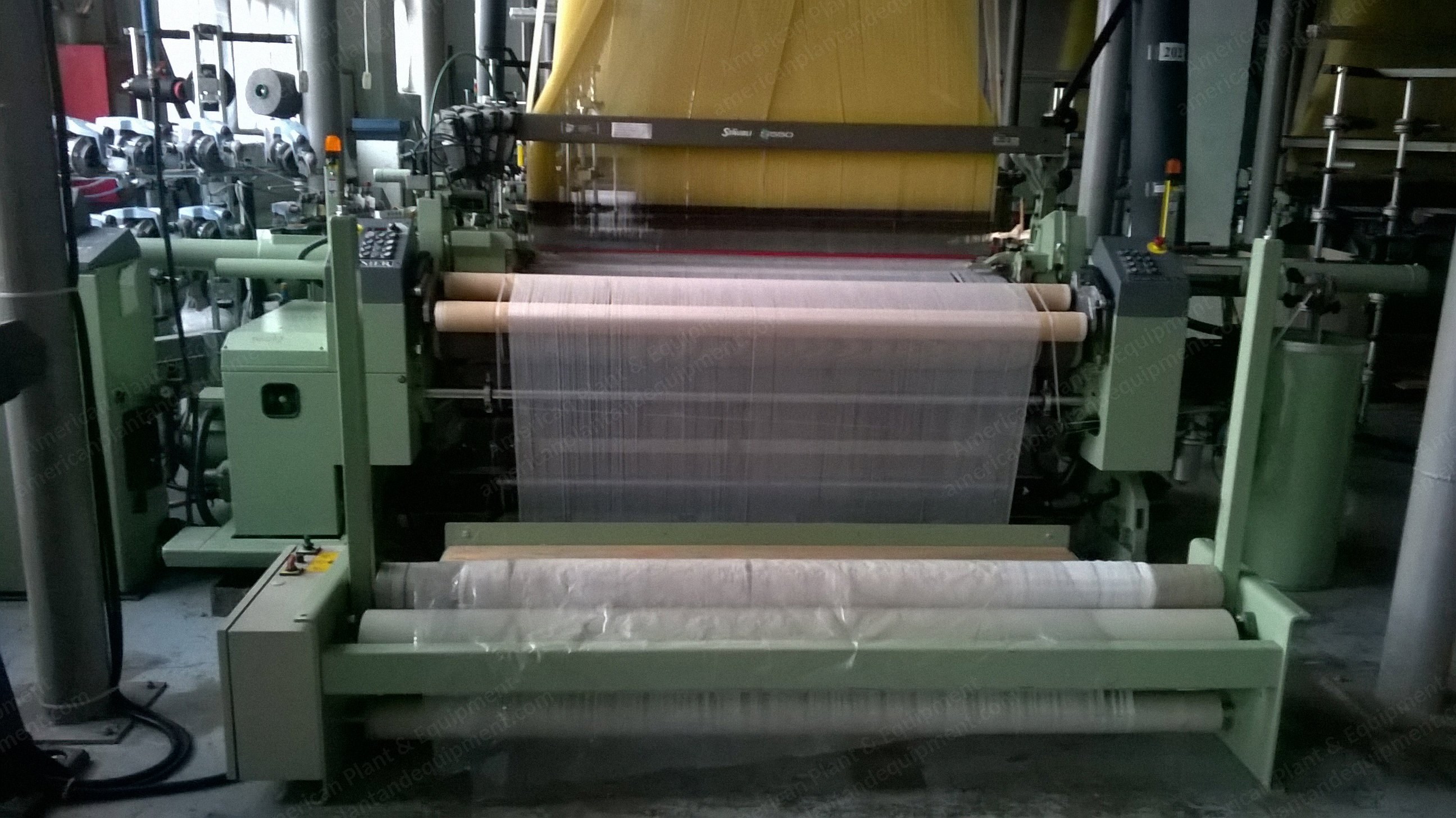 Dornier PTS 8/j, 8 Colours, 190cm Width, 540 rev/min, Staubli Jacquard
