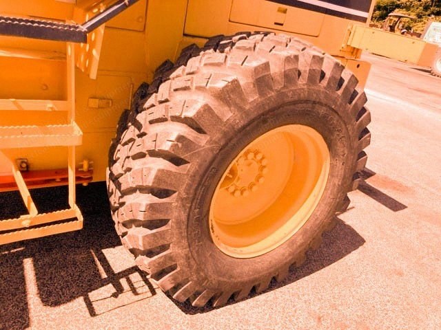Komatsu, WA100-1, 1991, Wheel Loader, Cab, 3335 Hours