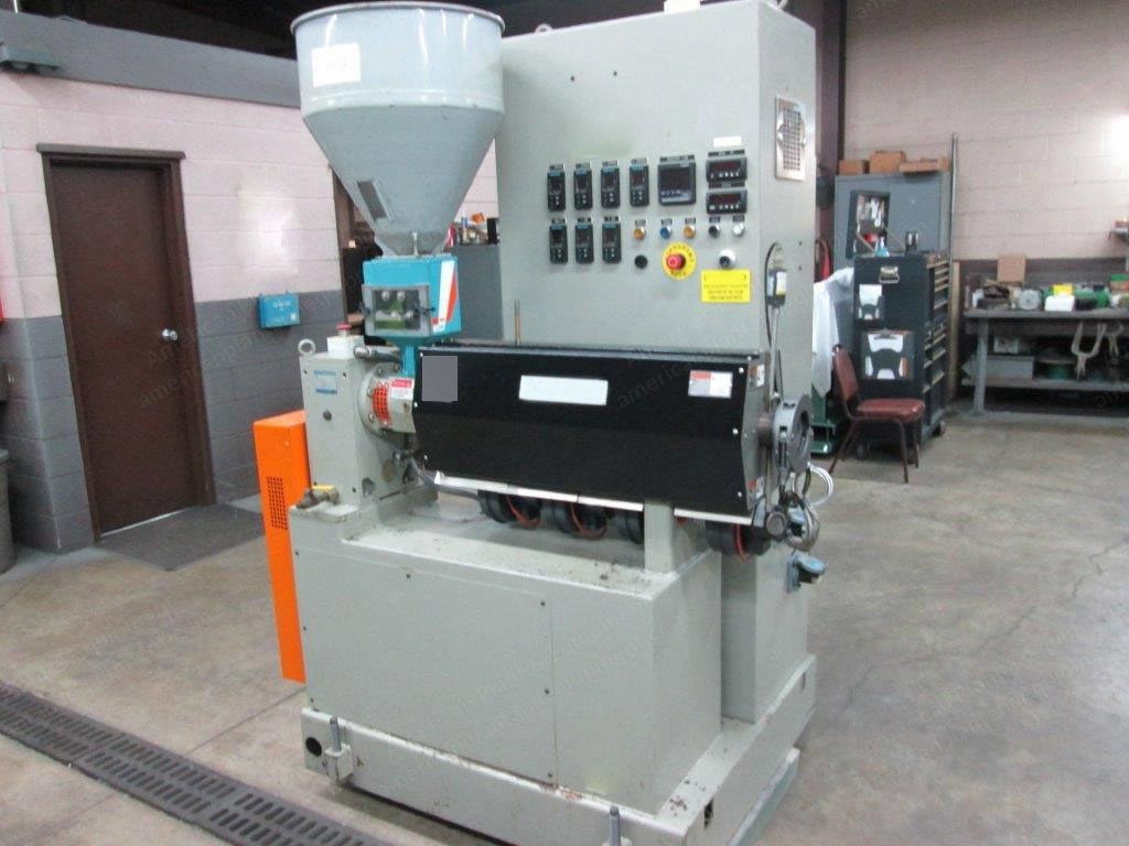 American Kuhne, AV-150, 2004, 1.5" Screw Diameter, 24:1 L/D Ratio, 10 HP