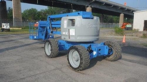 Genie, Z45/25J, 2007, 45 ft Lift Height, Deutz Diesel, 4WD, Articulating Boom Lift