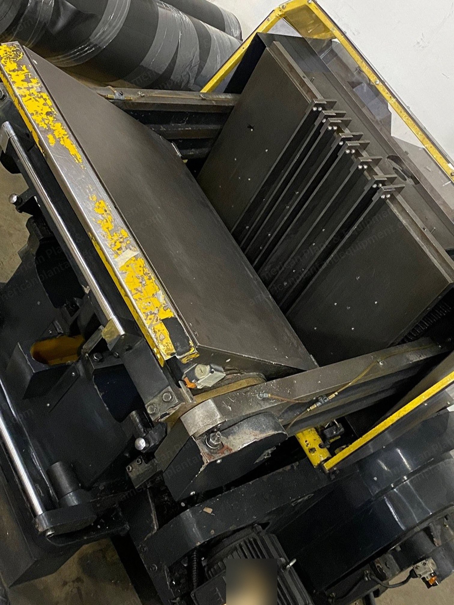 Brausse, PE-402, 2004, Clamshell Die Cutter, 21" x 28", 3.5 HP