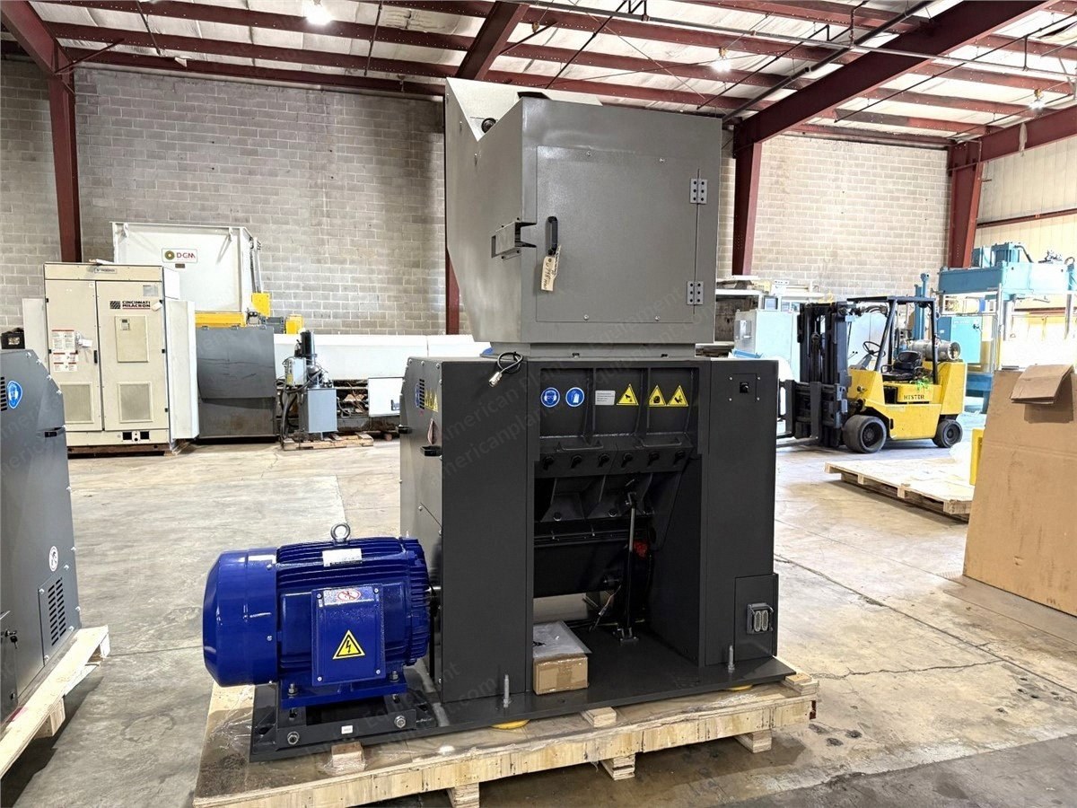 Cumberland, T5070, 2021, 20x28 inch Cutting Chamber, 5 Knife Open Rotor, 100 HP