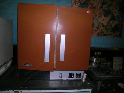 Despatch, LDB 1-69, Bench Oven, Forced Air, Max 204C, 120V, 30x17x22 inch Inside Dimensions
