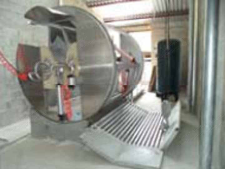 EME, EME-160901QD-A, Cattle and Sheep Slaughterhouse Equipment, Capacity 50 to 70 Cattle and 700 to 900 Sheep Daily, Almost New