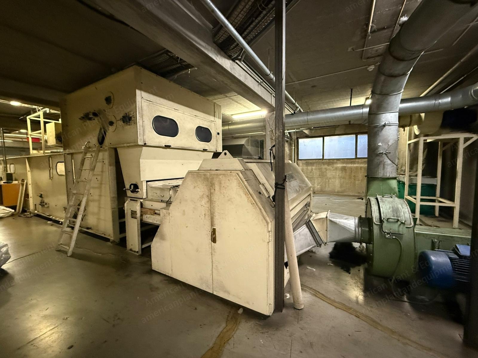 Ommi, Bale Opening and Mixing System, 2000mm Working Width