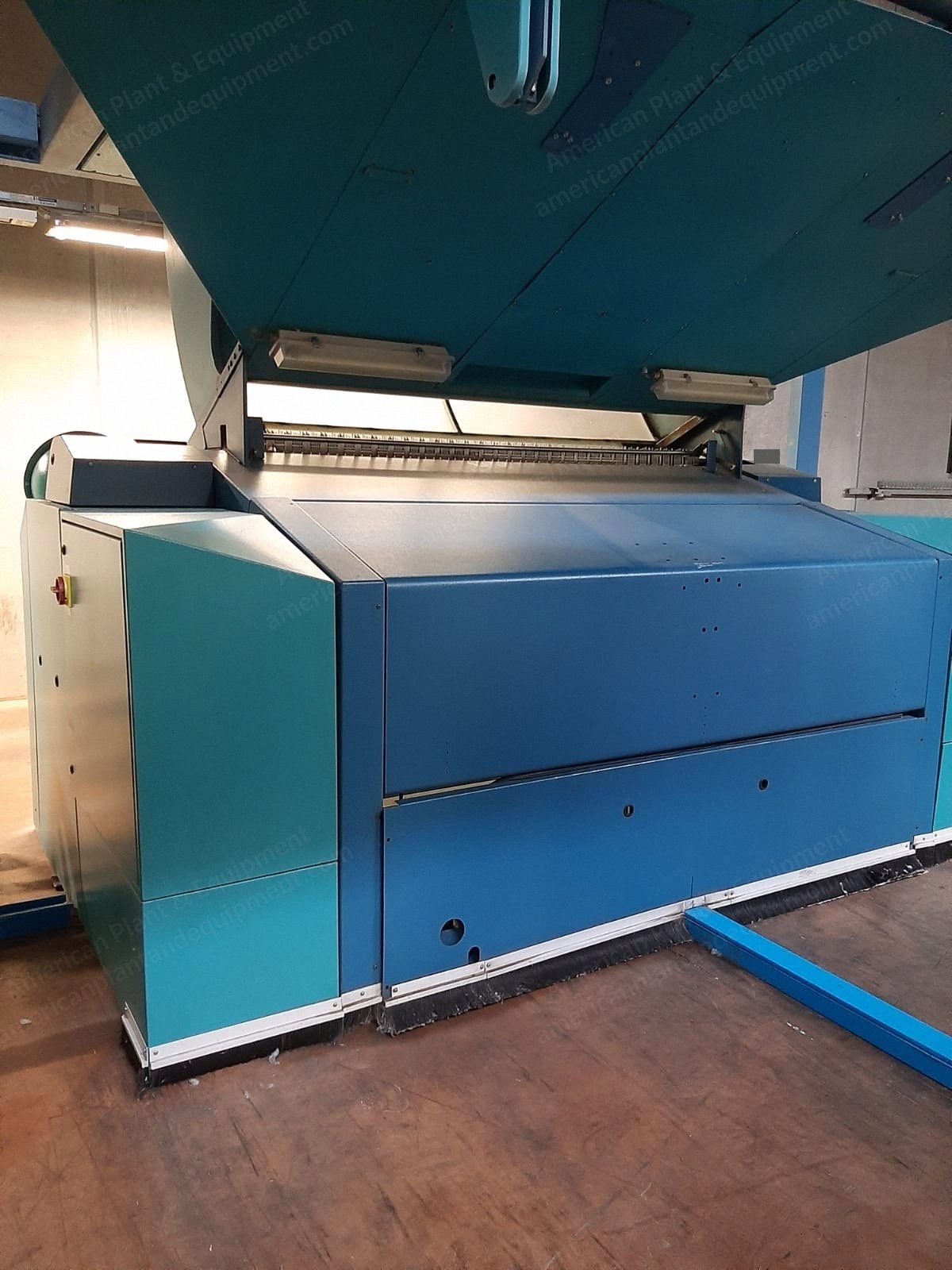 Benninger, Benvac, 2003, 1800mm Width, 1400mm Diameter, V Creel 468 Positions, 75 Spare Beams