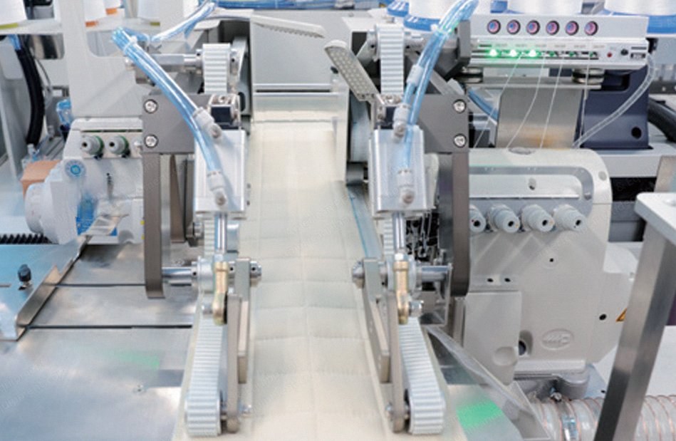 NovaStar, MB209, Mattress Border Vertical Pull Handle and Label Integrated Machine, Border Width 120-400mm, 6-10 m/min