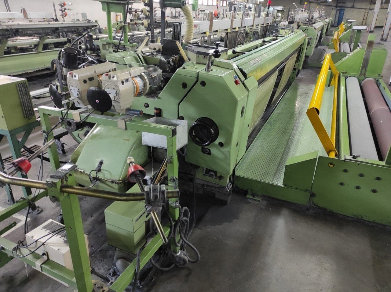 Sulzer, P7100, Working Width 3600mm, Cam Shedding, 2 Colors