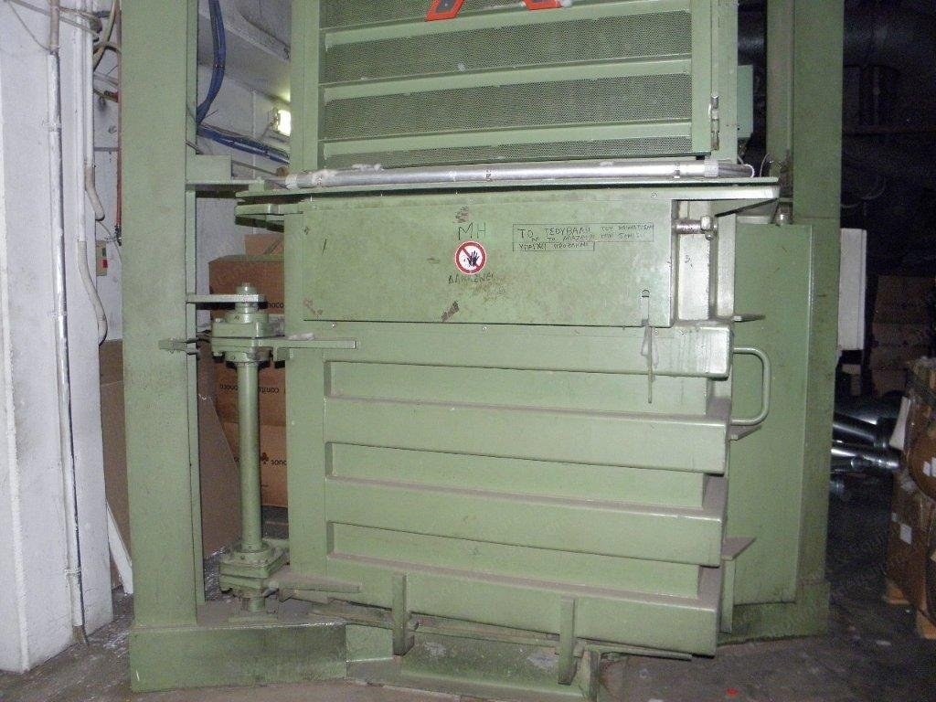 Autefa, 280.172, 1997, Vertical Bale Press, 220kg Bale Capacity, Chute Feed & Compactor