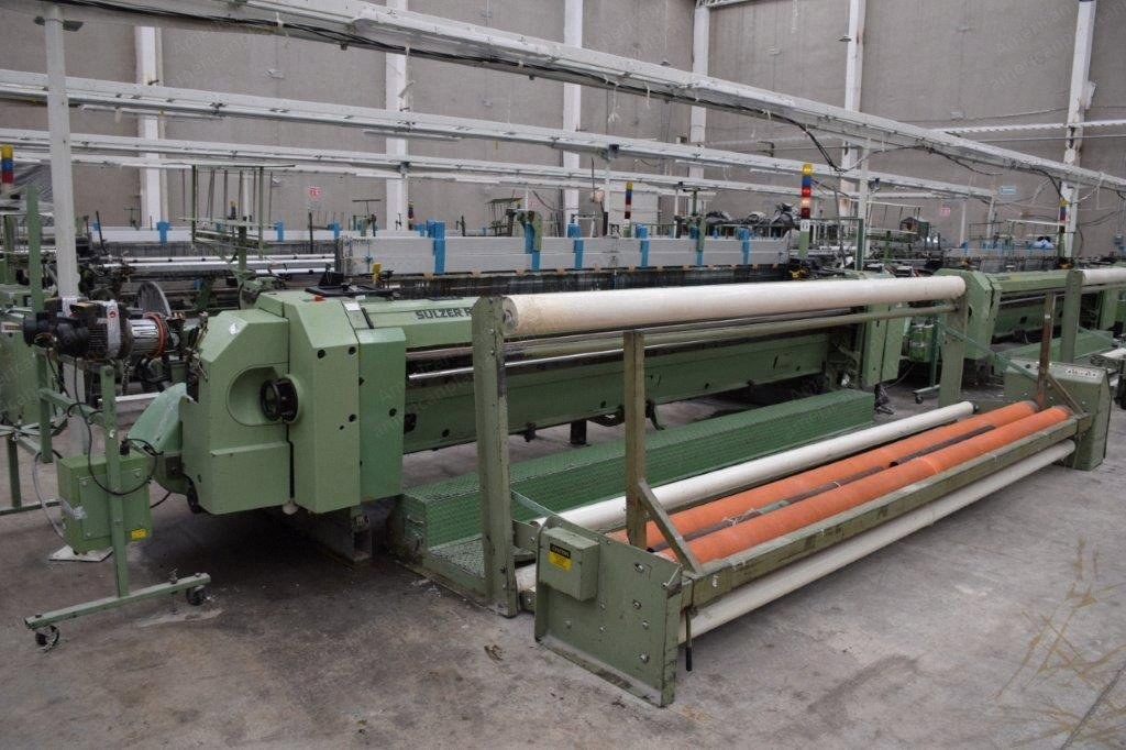 Sulzer, P7200, 1995, 3900mm Working Width, Cam Shedding, 2 Colors